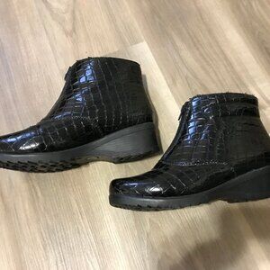 George Ladies Black Ankle Boots Size 9